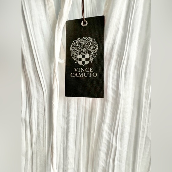 VINCE CAMUTO Women's Split Neck Long-Sleeve Top - Picture 3 of 6